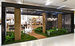 Green Project: Pappelbaumrinde mit Moosboden