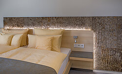 Hotel design with wood details, Freund GmbH Bark House® poplar bark, shingles, Seehotel Wiesler, Titisee-Neustadt