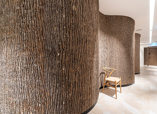 Solid, genuine Bark House® poplar bark, around rounding, as part of the health concept of Anima Mentis, Vienna, by Freund GmbH